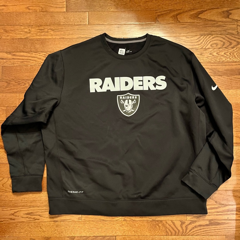Team Issued Nike Men's Black Raiders Crewneck Sweater